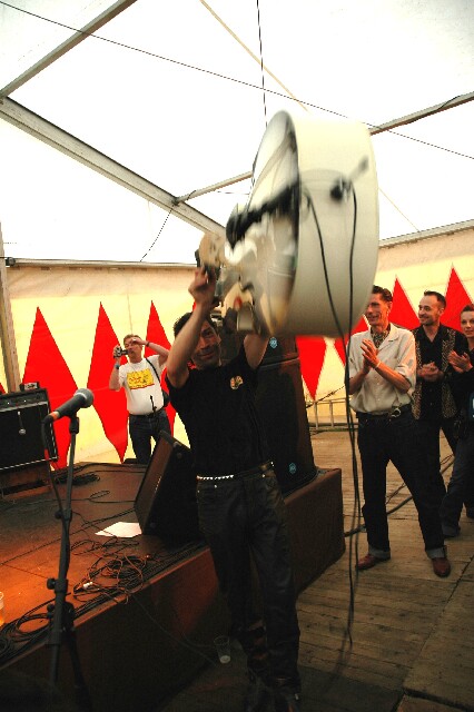 min 2007 05 06 retro rhythm 255
